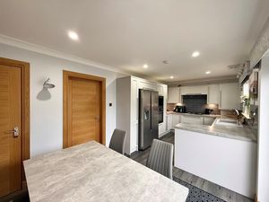 Photo 10- click for photo gallery